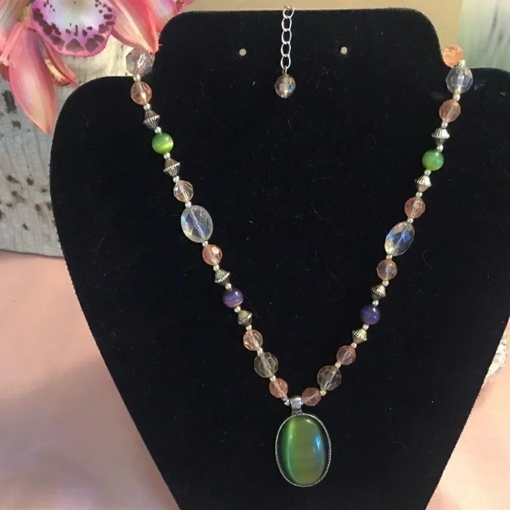 Silvertone Adjustable Beaded Necklace